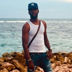 Meet your Posher, Romaine